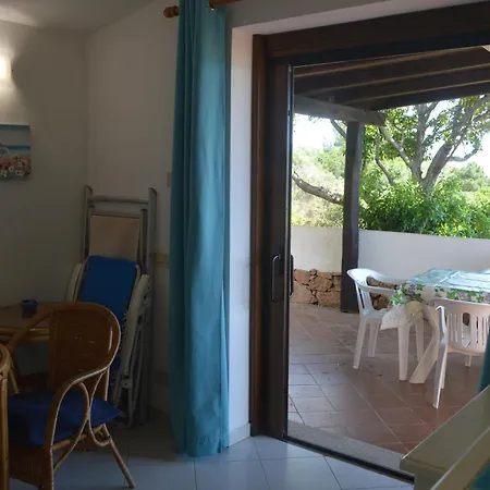 Corbezzolo * Porto Taverna