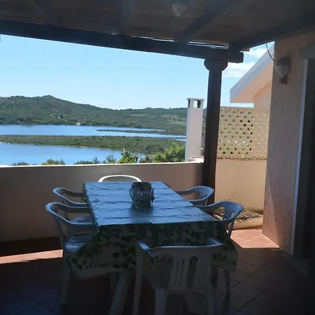 Corbezzolo Porto Taverna